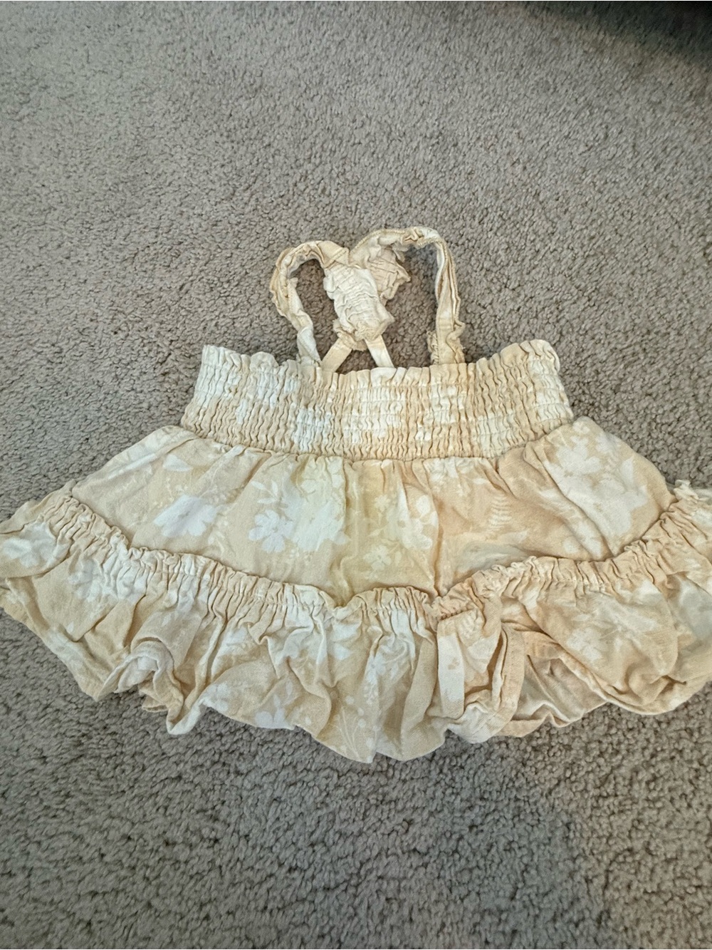 Haute Hippie Cream Floral Ruffle top 18m